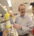 Drs. Philip Thorpe, professor of pharmacology, and Melina Soares, instructor of pharmacology, have shown that an anti-viral drug developed at UT Southwestern shows promise as a new strategy to fight viral diseases. Drs. Philip Thorpe, professor of pharmacology, and Melina Soares, instructor of pharmacology, have shown that an anti-viral drug developed at UT Southwestern shows promise as a new strategy to fight viral diseases.