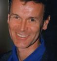 This is Johannes Mann, M.D. (Schwabing General Hospital and KfH Kidney Centre, in Munchen,
Germany).